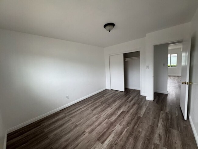 Building Photo - Hornblend