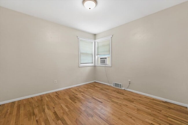 Building Photo - 1701 Avenue C
