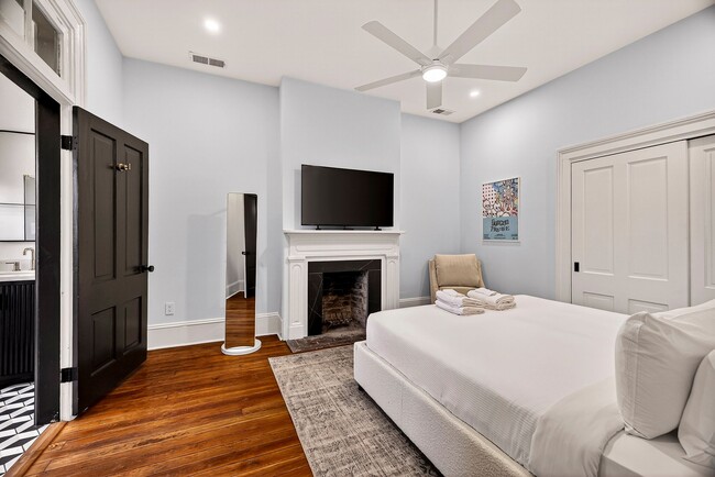 Building Photo - 313 W Bolton St