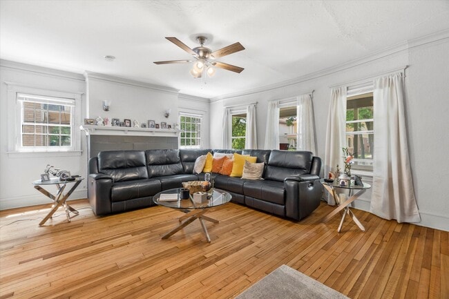 Building Photo - 748 N 34th St