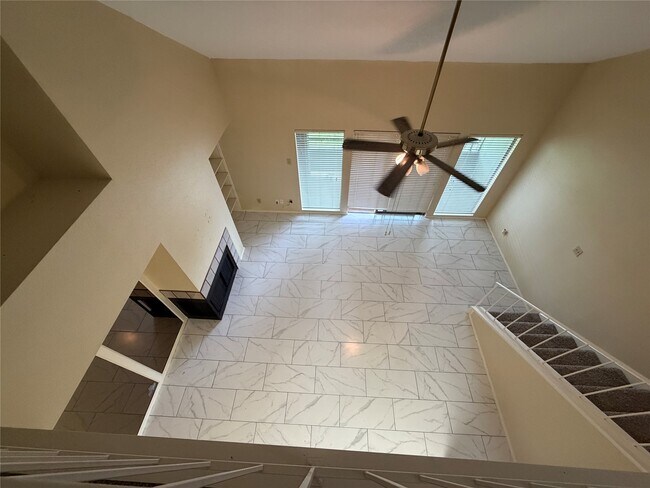 Building Photo - 14777 Wunderlich Dr