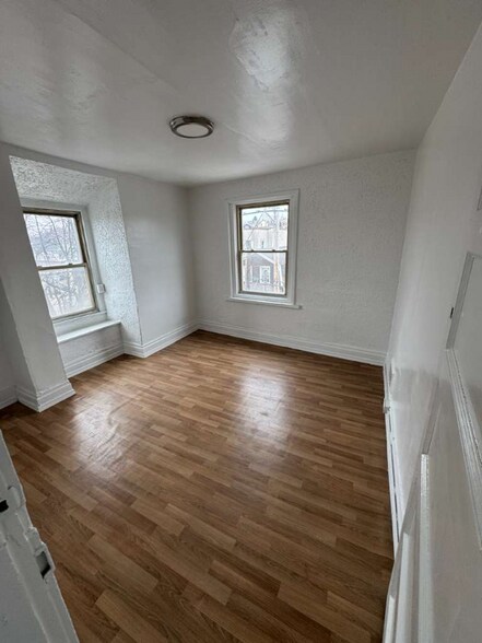 Building Photo - 308 Bessemer Ave