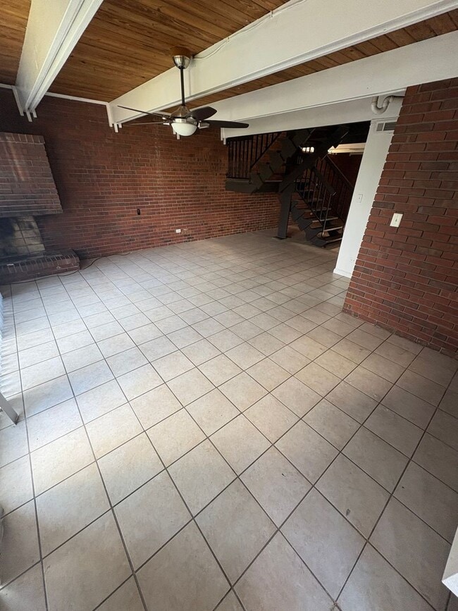 Building Photo - 3/2.5 Close to TMH and Governor Square