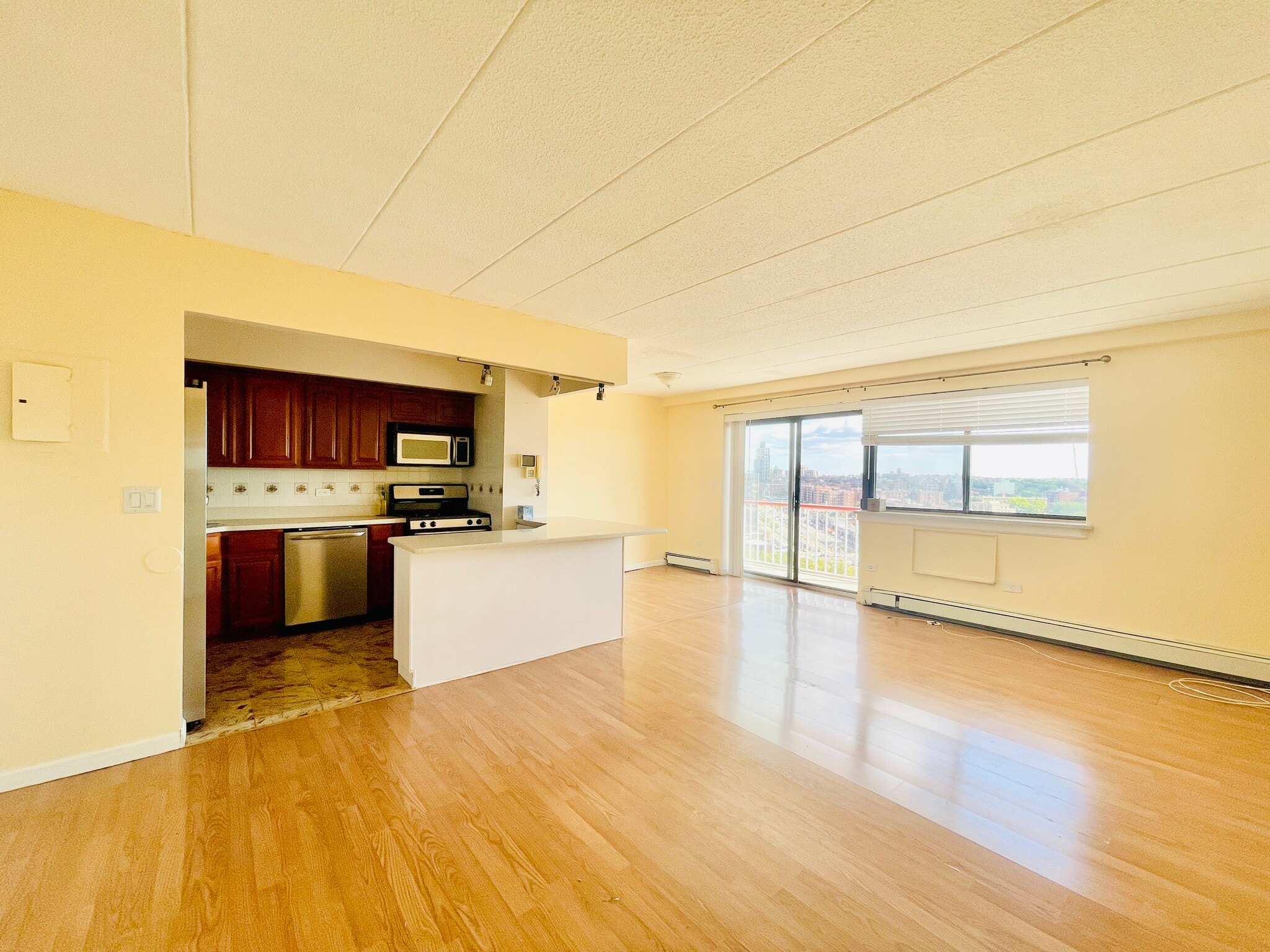 Building Photo - 9229 Queens Blvd