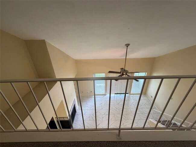 Building Photo - 14777 Wunderlich Dr
