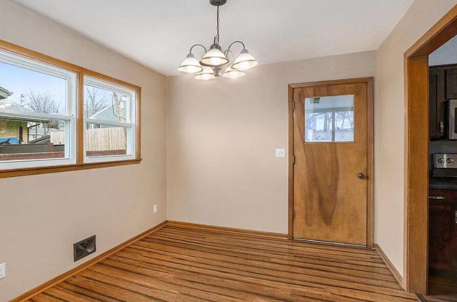Back door to porch - 424 N Lake Ave