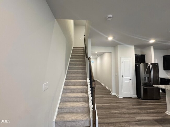 Building Photo - 523 Hester Rd