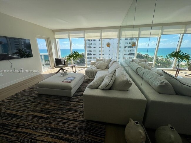 Building Photo - 10275 Collins Ave