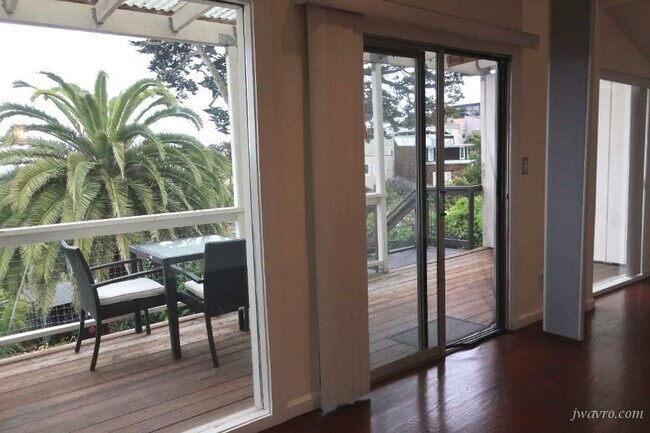 Building Photo - 445 Hoffman Ave