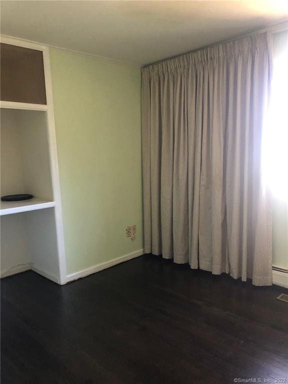 Building Photo - 927 Burroughs Rd