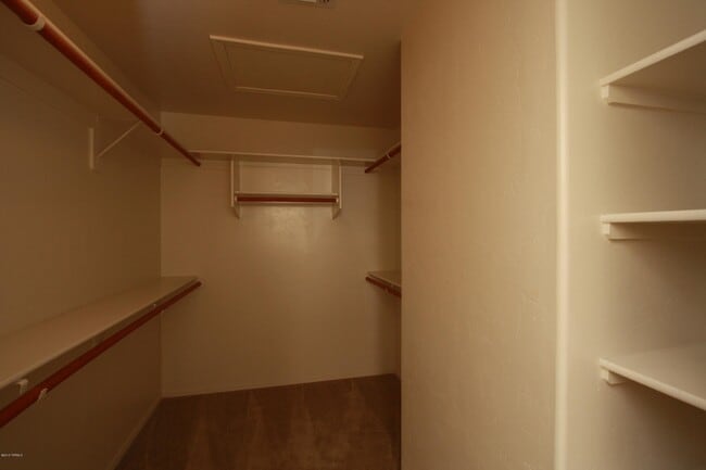 Building Photo - 5206 N Canyon Rise Pl