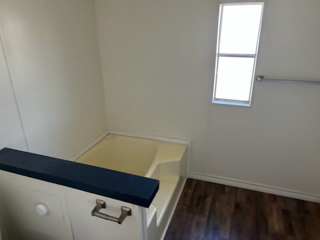 Building Photo - 2246 Nicolai Ave