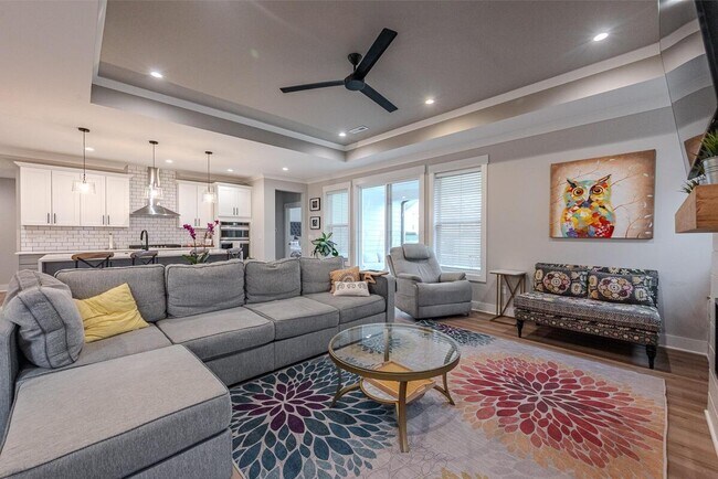 Building Photo - 8838 Eliot Dr