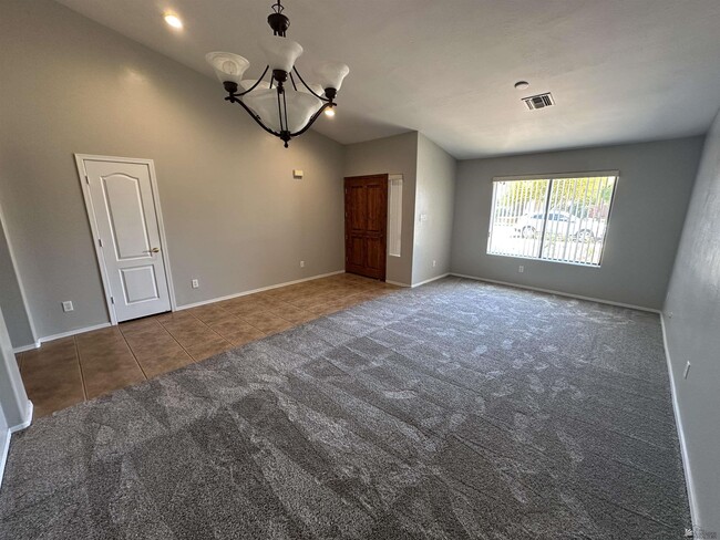 Building Photo - 4792 W 28th Ln