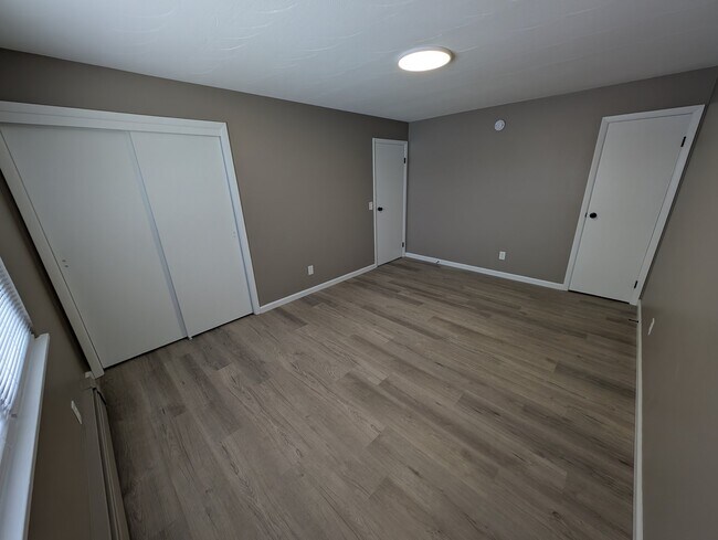 Building Photo - 35 Terrel Dr