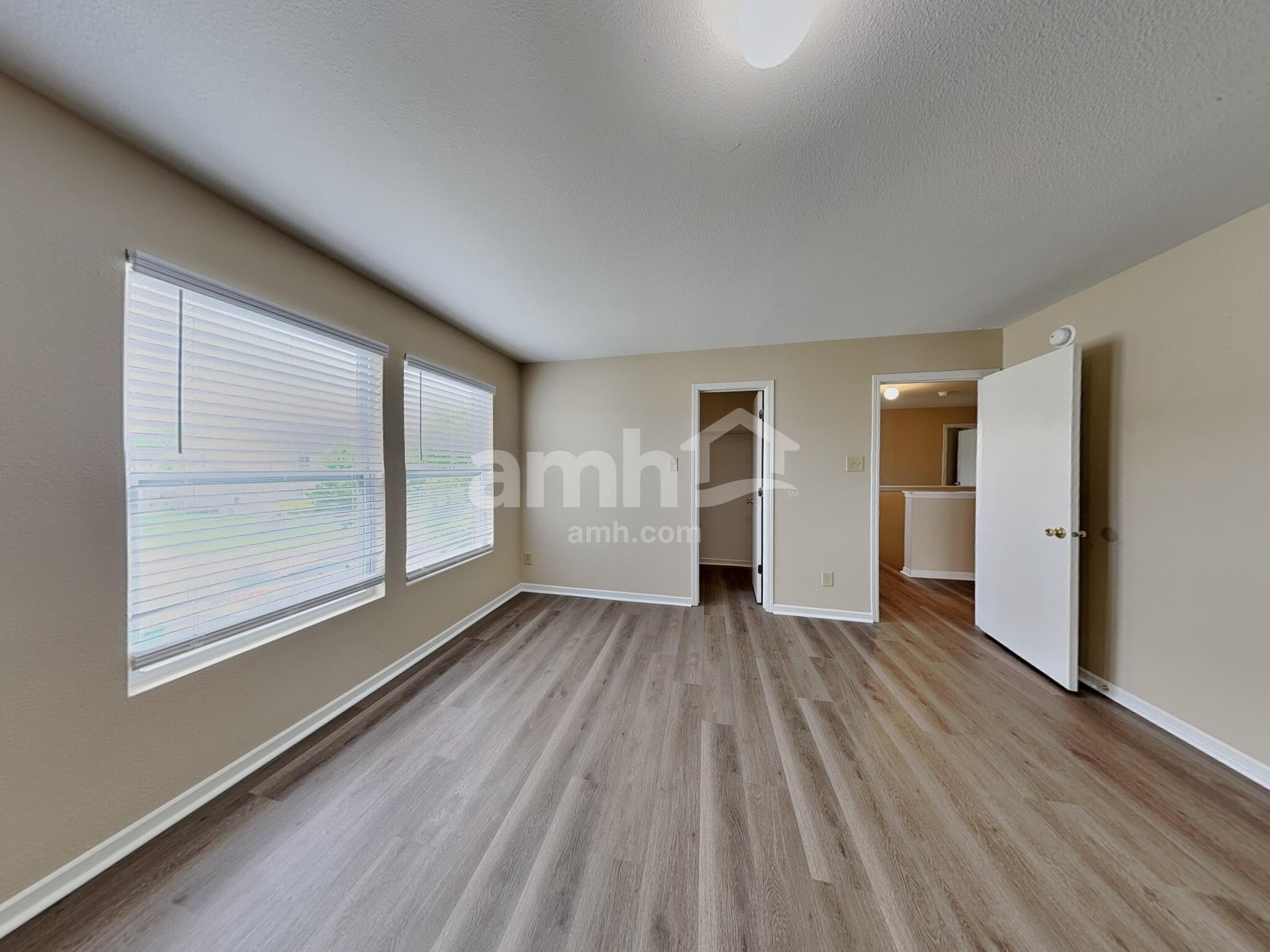 Building Photo - 6637 Branches Dr