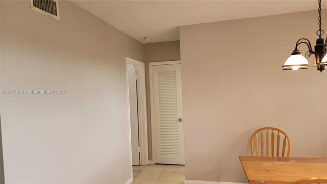 Building Photo - 4731 NW 10th Ct