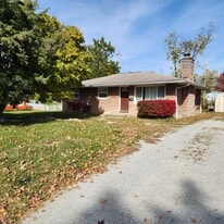 Building Photo - 5216 Cavalier Dr