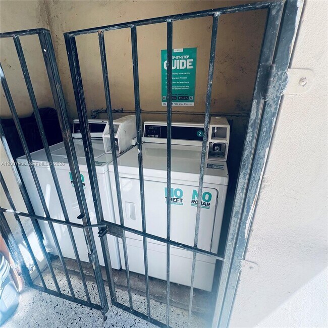 Building Photo - 1945 NW 29th St