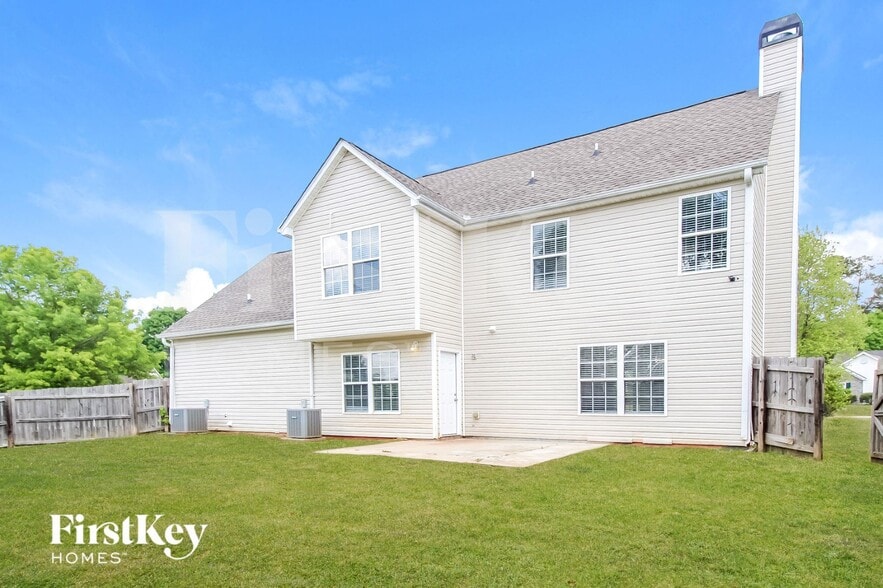 Building Photo - 268 Rockingham Dr