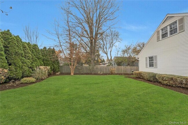 Building Photo - 29 Old Orchard Rd