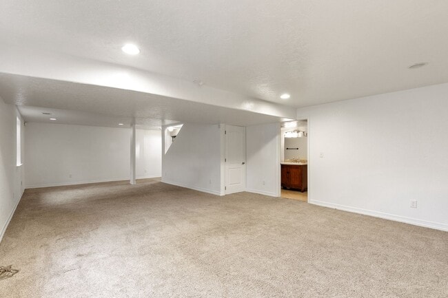Building Photo - 3207 66th Ave Ct