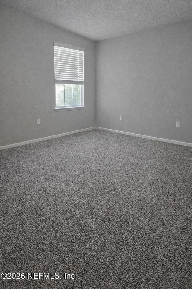 Building Photo - 83093 Village Walk