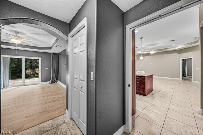 Building Photo - 11210 Rabun Gap Dr