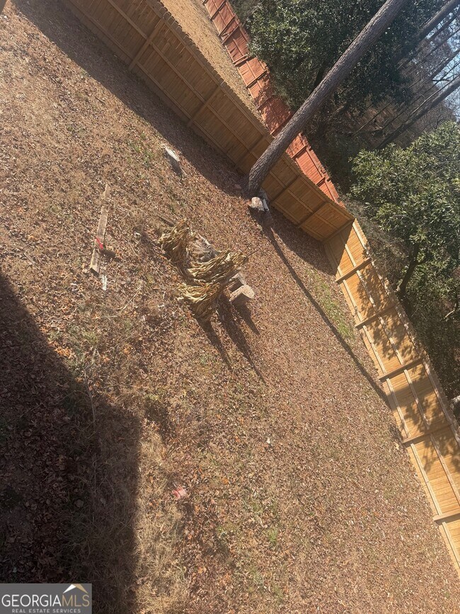 Building Photo - 261 Graymist Path SW