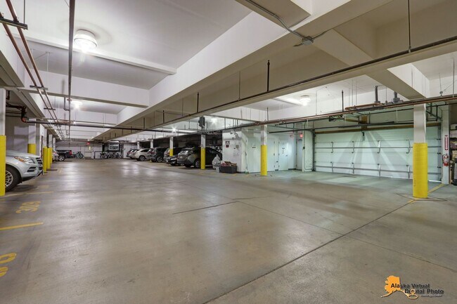 Building Photo - 11351 Discovery View Dr