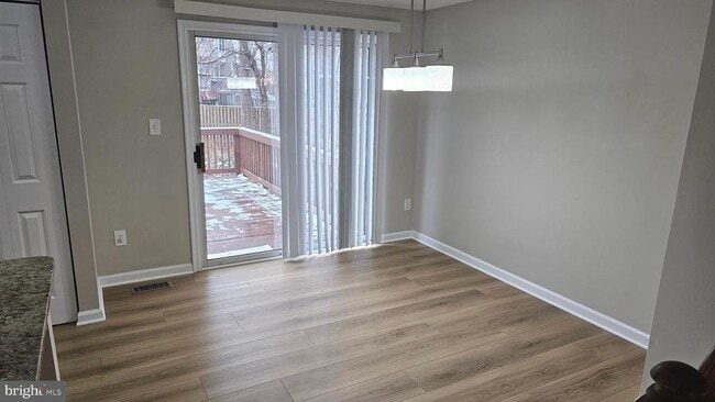 Building Photo - 1196 Swanhill Ct