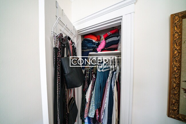 Building Photo - 56 Selkirk Rd