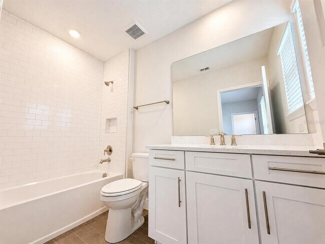 Building Photo - 18035 Cider Ml Ln