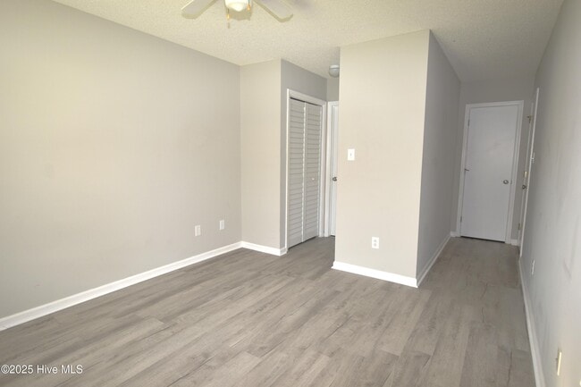Building Photo - 159 Marlene Dr