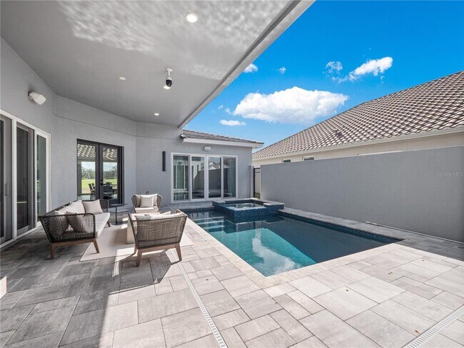 Building Photo - 239 Hampton Loop