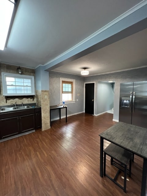 Building Photo - 1112 E Colvin St