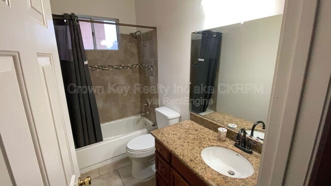 Building Photo - 371 Jaeger St