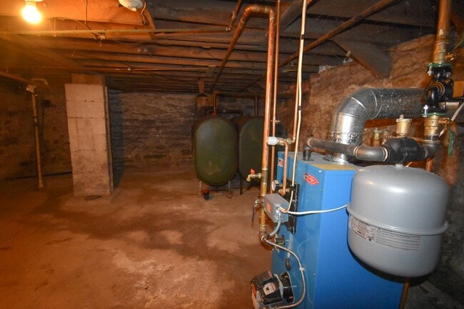 Building Photo - Large Home in Loganton with 1 Car Garage!