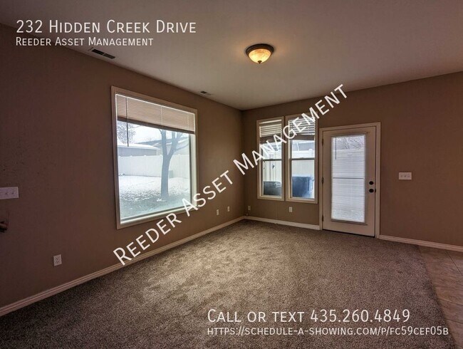 Building Photo - 232 Hidden Creek Dr
