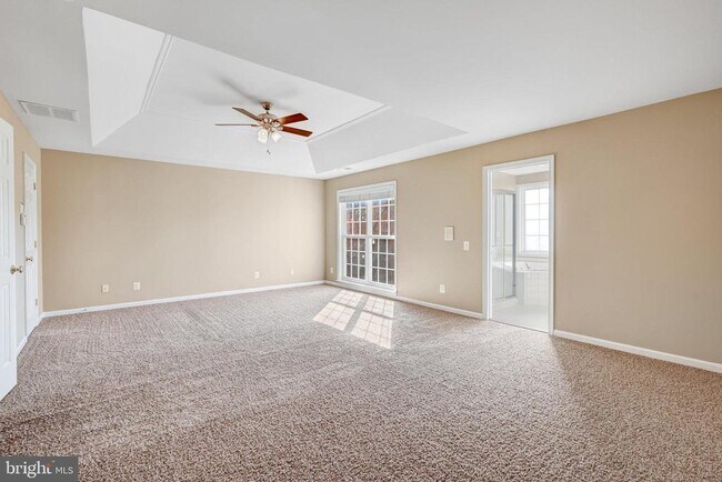 Building Photo - 43903 Thorncroft Terrace