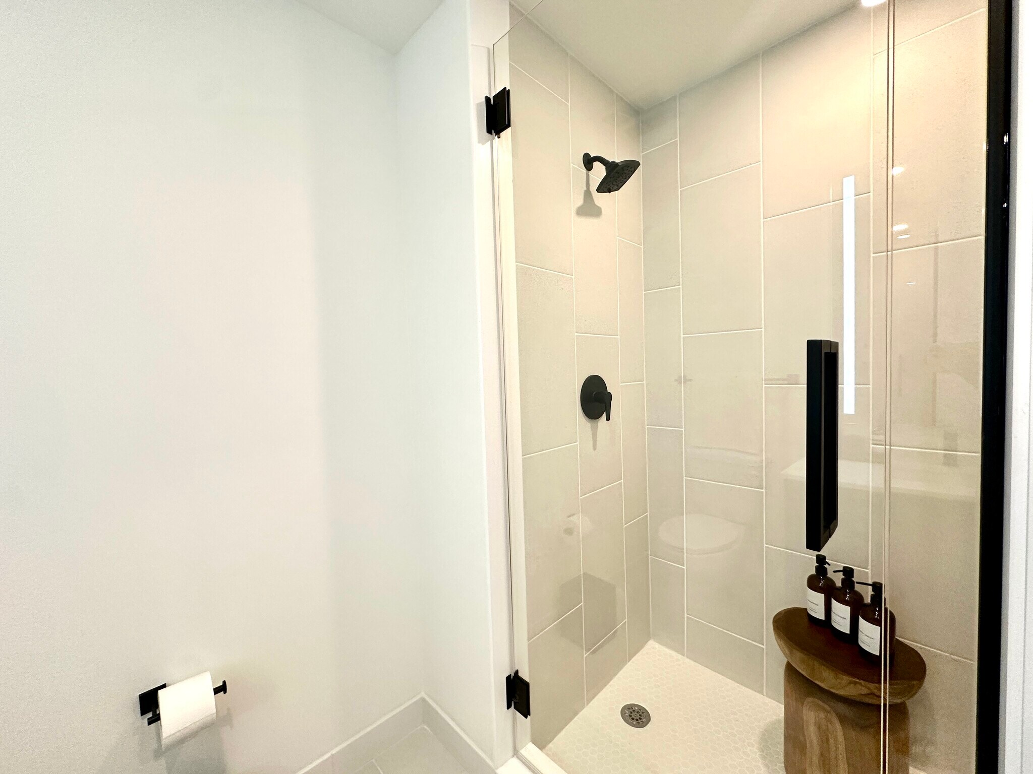 Building Photo - 52 NW 32nd St