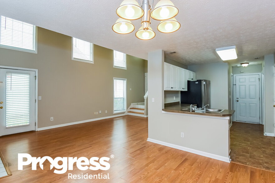 Building Photo - 13477 Aventide Ln