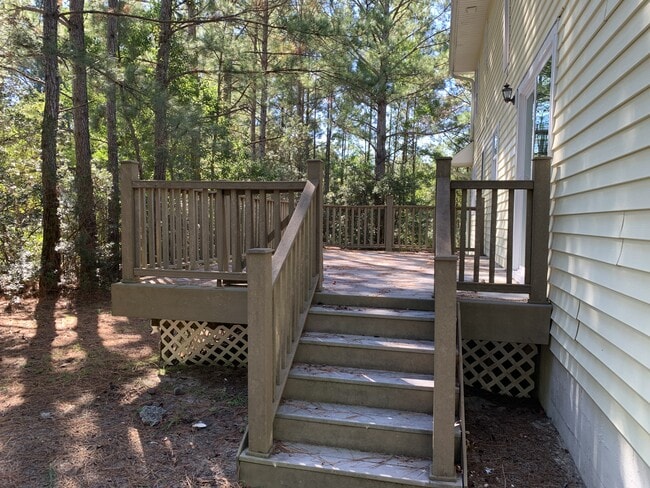 Building Photo - 921 Hurricane Ct