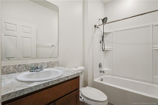 Building Photo - 10558 SW Toren Wy
