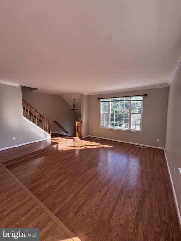 Building Photo - 20131 Hardwood Terrace