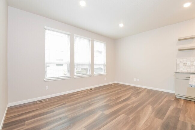 Building Photo - 18579 E 47th Pl