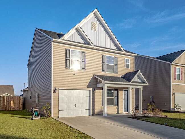 Building Photo - "Spacious Elegance Awaits: 4-Bedroom Haven with Granite Touches in Sumter"