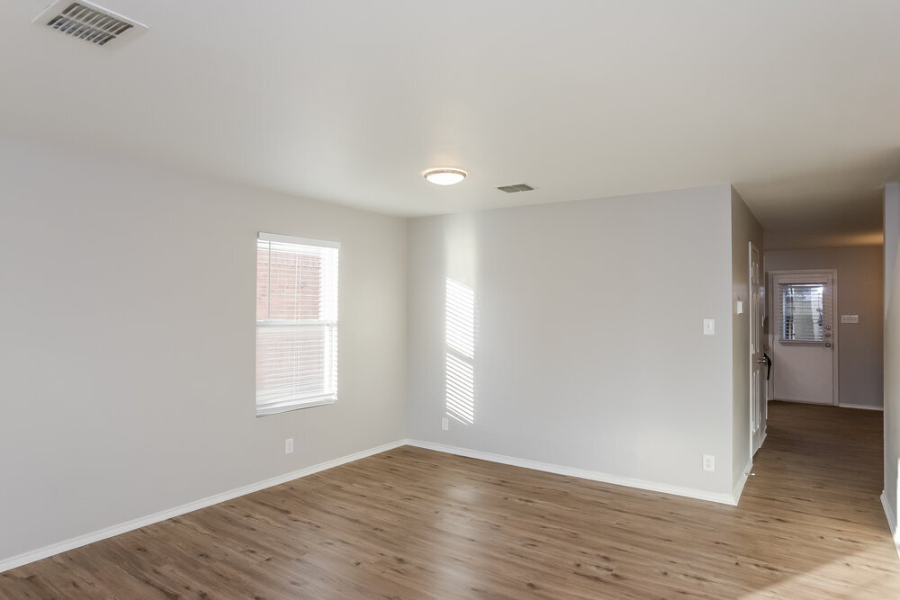 Building Photo - 10923 Rindle Ranch