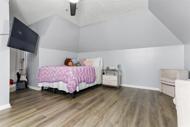 Building Photo - 1646 Desford Ct SW