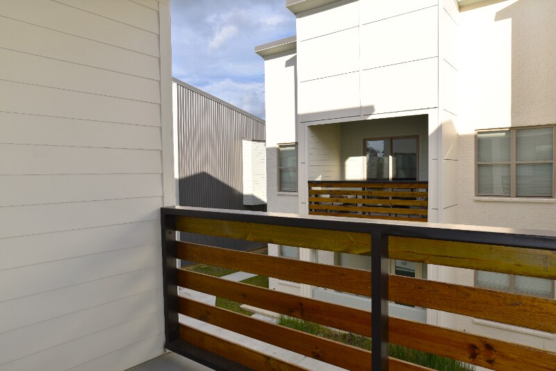 Building Photo - 208 Spoonbill Dr